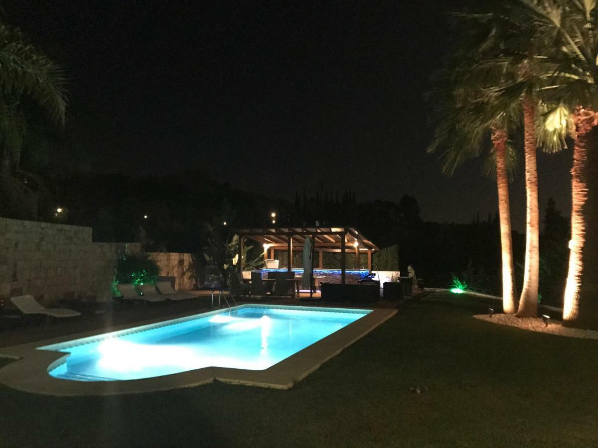 Villa Maracana Марбелья Экстерьер фото